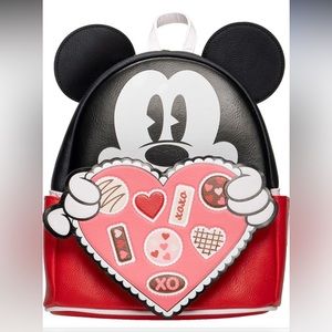 NWT MICKEY MOUSE VALENTINE LOUNGEFLY
